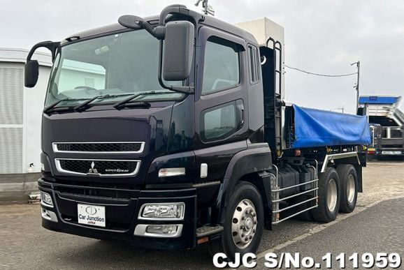 Mitsubishi Super Great in Black for Sale Image 8