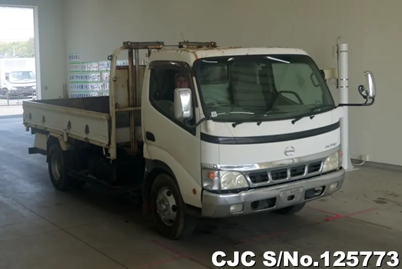 Hino / Dutro 2003