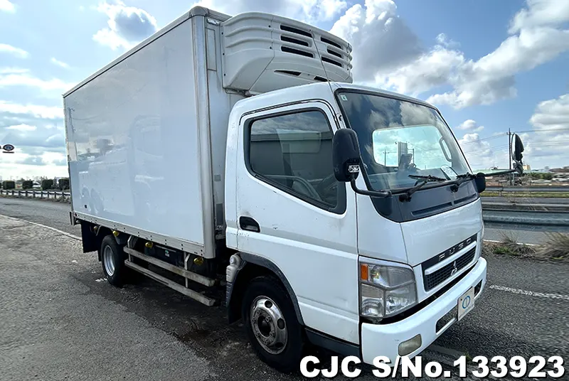 Mitsubishi / Canter 2005