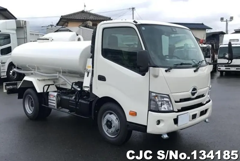 Hino / Dutro 2025