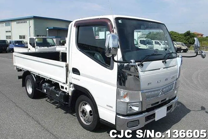 Mitsubishi / Canter 2015