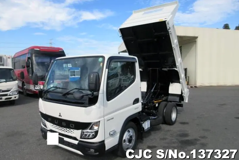 Mitsubishi / Canter 2025