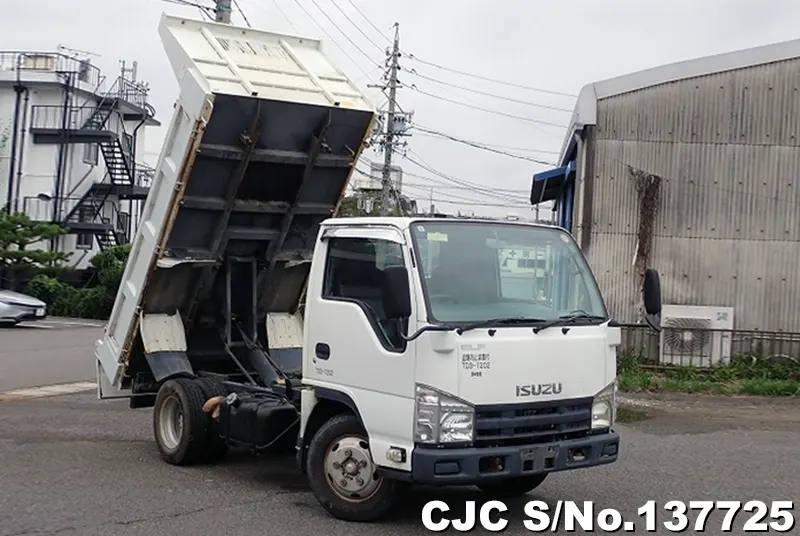 Isuzu / Elf 2011