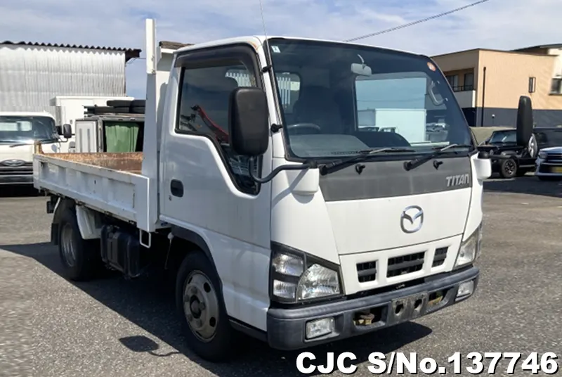 Mazda / Titan 2006