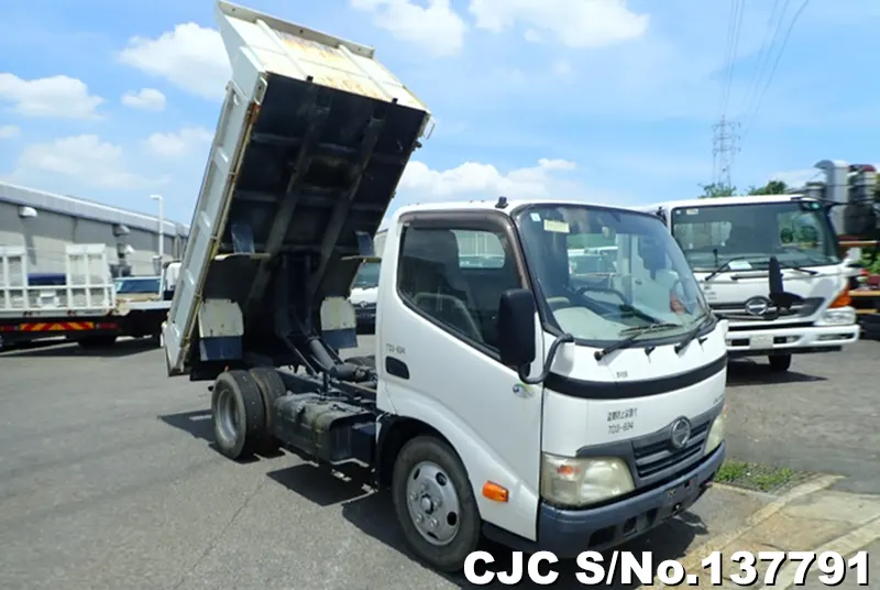 Hino / Dutro 2010