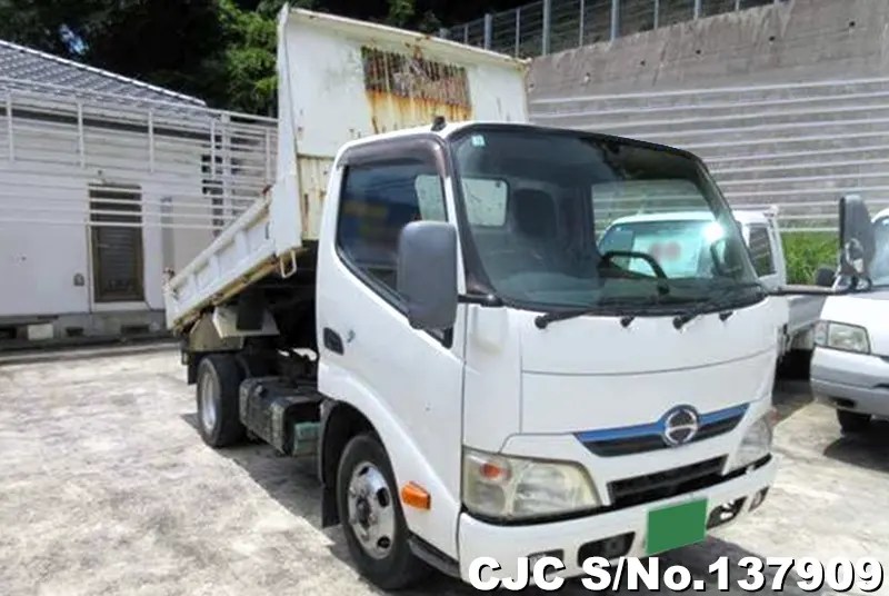 Hino / Dutro 2012