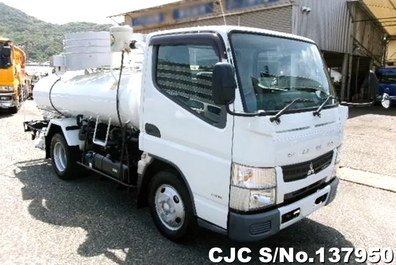 Mitsubishi / Canter 2015