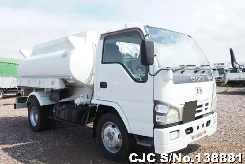 Isuzu / Elf 2011