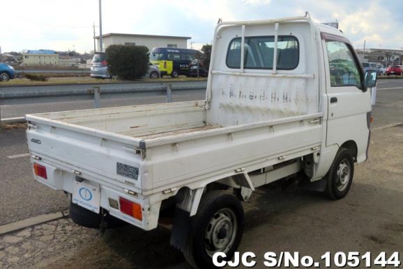 Daihatsu Hijet in White for Sale Image 2