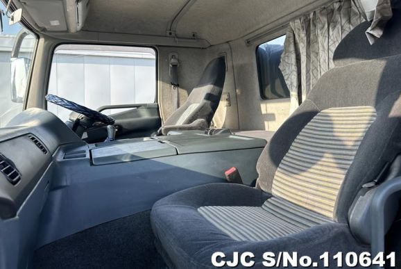 Mitsubishi Super Great in Blue for Sale Image 16